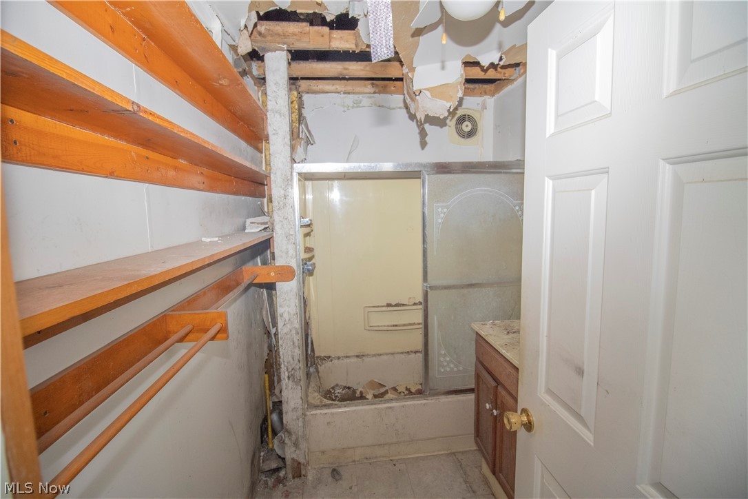 7924 Harvard Avenue Property Photo 14