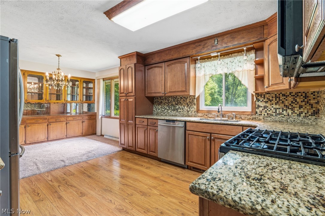 1129 Oak Tree Road Property Photo 11