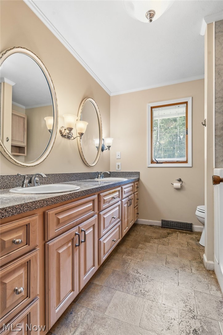 1129 Oak Tree Road Property Photo 15