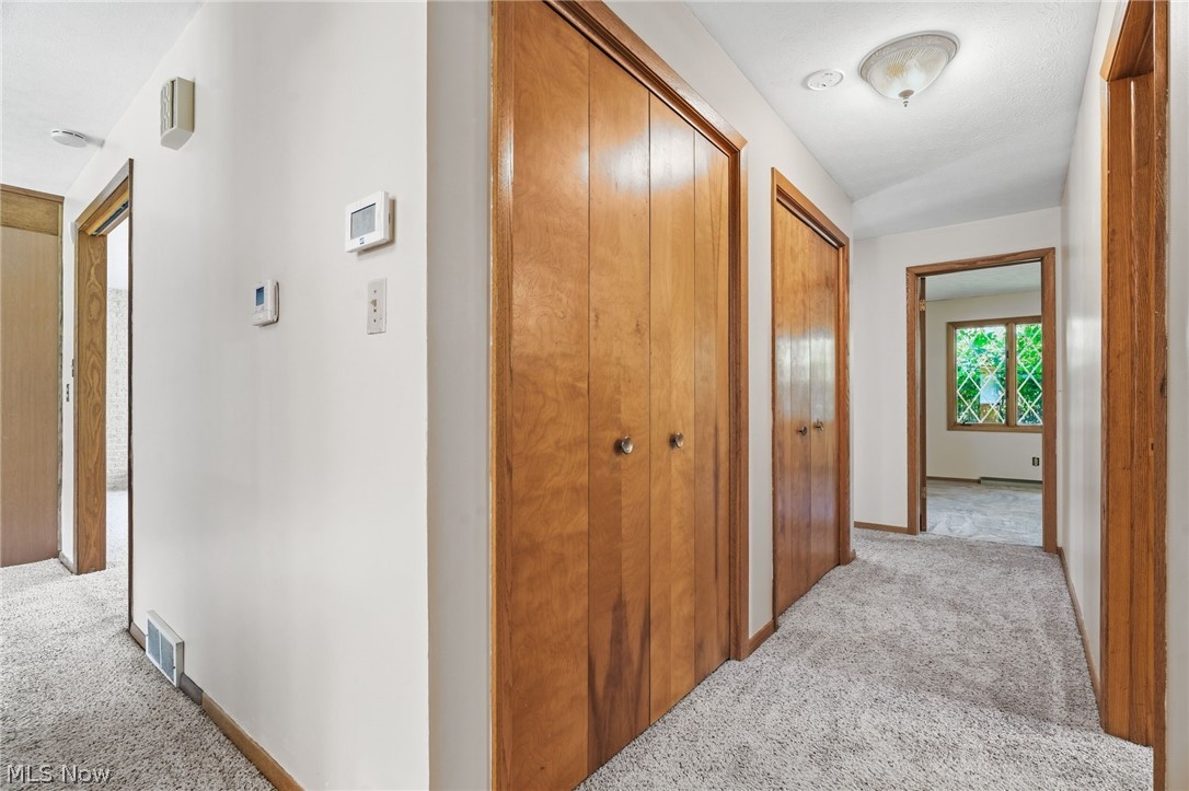 1129 Oak Tree Road Property Photo 16
