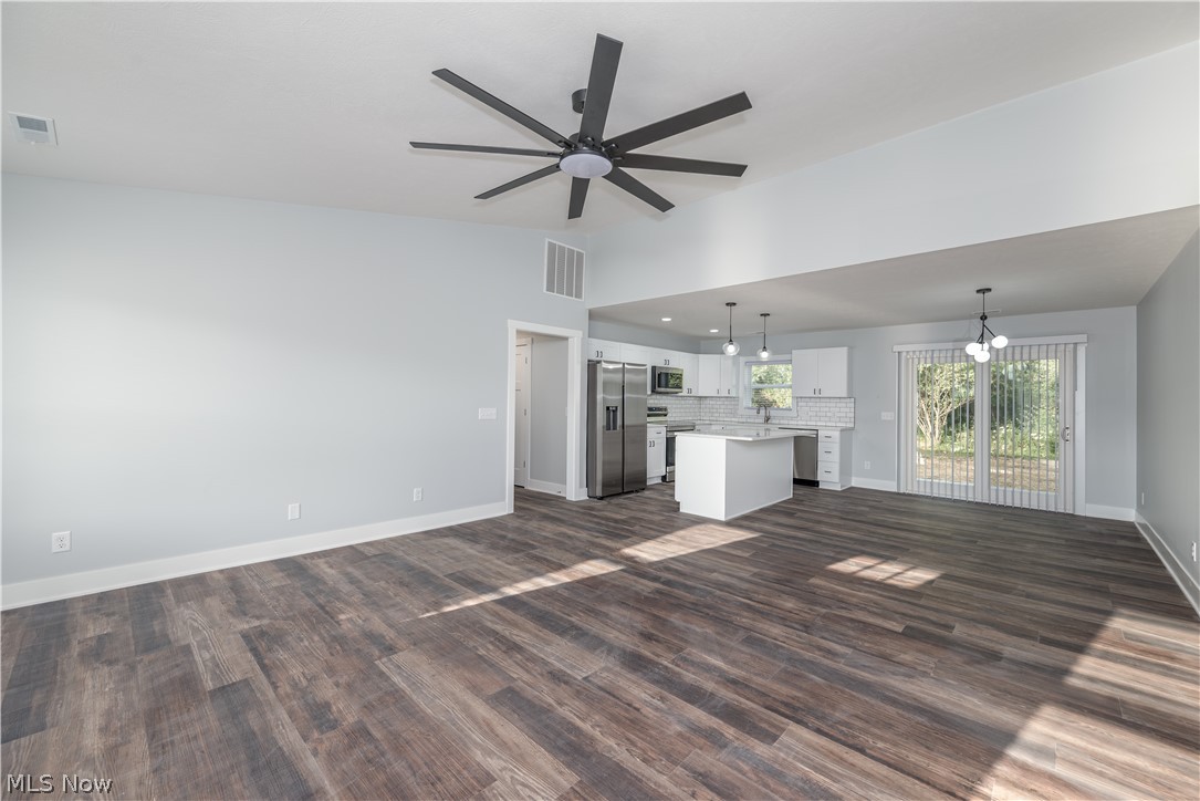 5363 Mallard Circle Property Photo 4