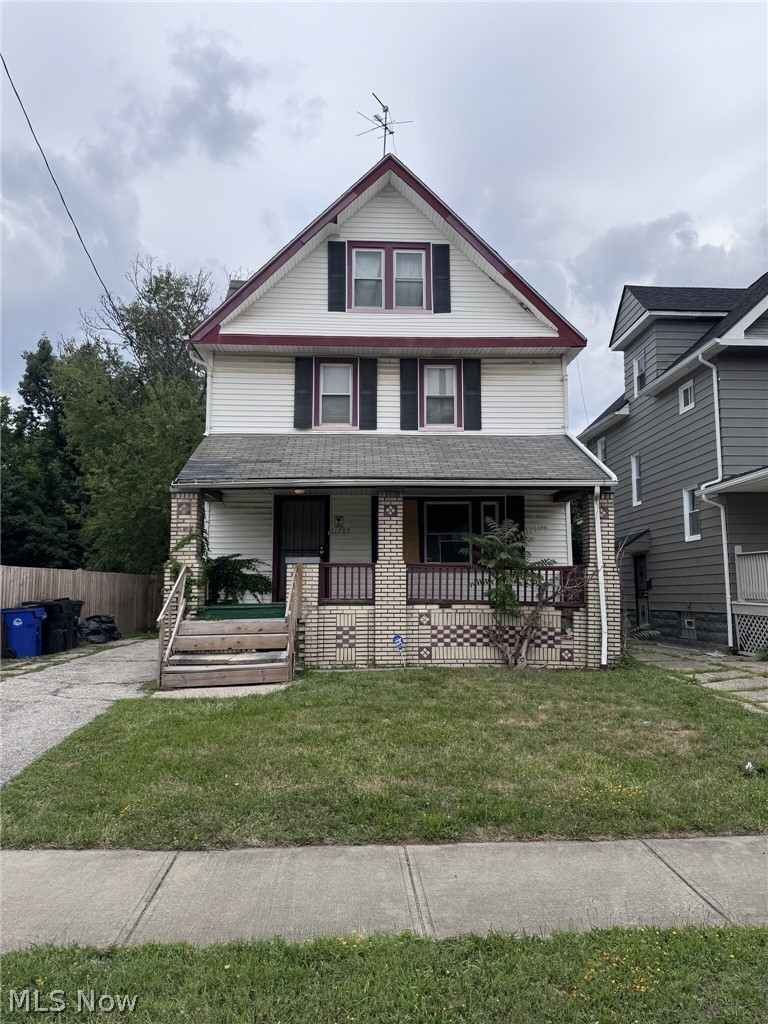 11205 Continental Avenue Property Photo 1