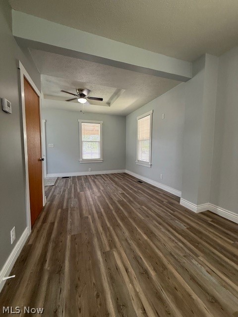 562 Heller Drive Property Photo 14