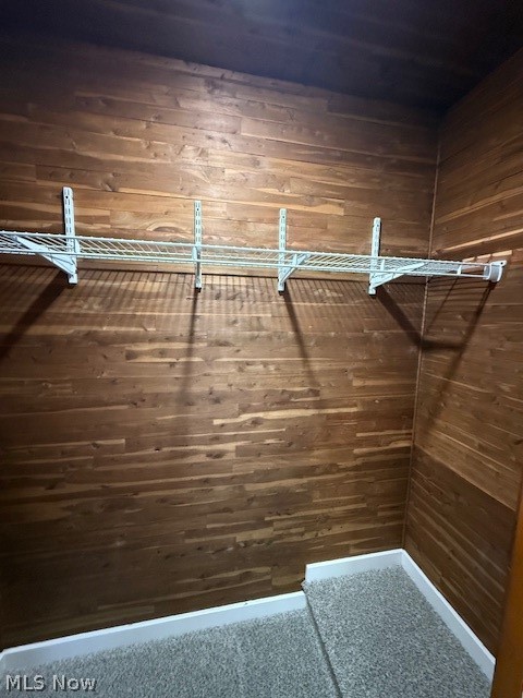 562 Heller Drive Property Photo 25