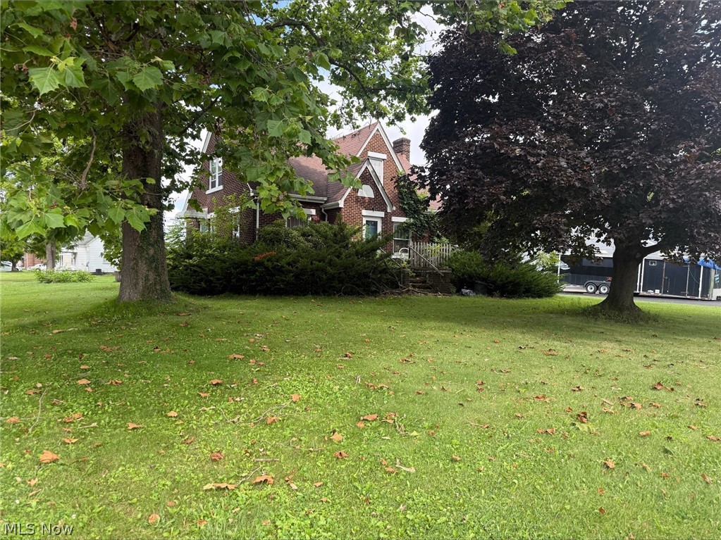 800 Tenney Avenue Property Photo 3