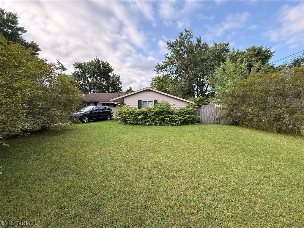 2786 Clermont Street Property Photo 4
