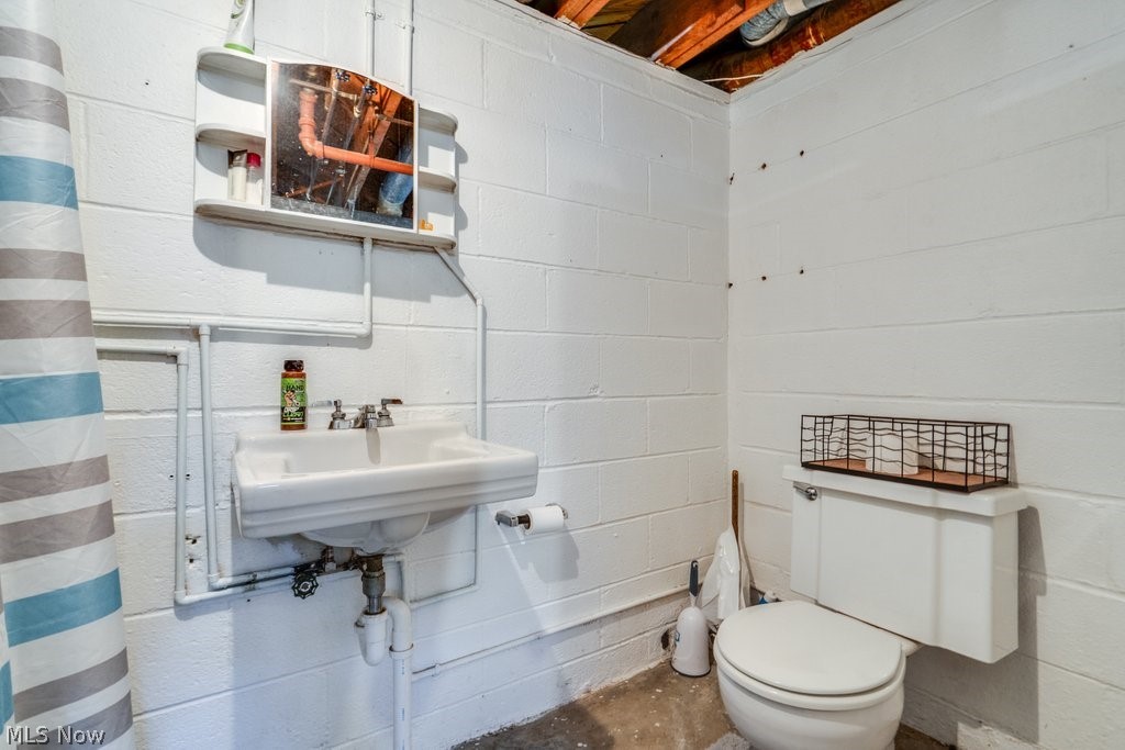 22214 Sandy Lane Property Photo 24