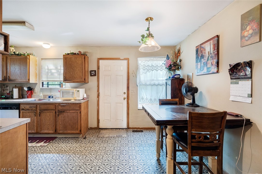 1724 Overland Avenue Property Photo 8