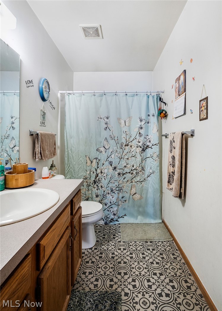 1724 Overland Avenue Property Photo 11