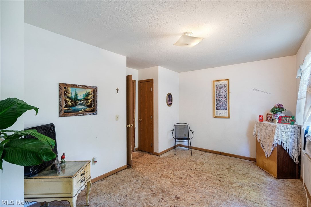 1724 Overland Avenue Property Photo 14