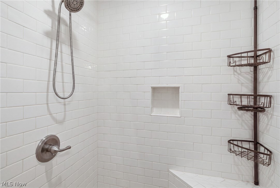1846 Edwards Drive Property Photo 18