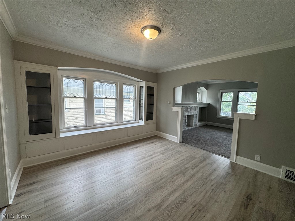 1092 E 169th Street Property Photo 8