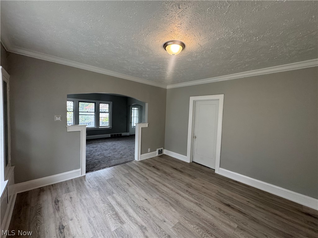 1092 E 169th Street Property Photo 9