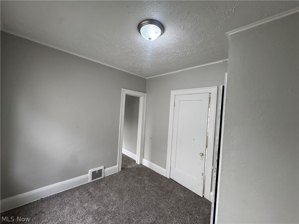 1092 E 169th Street Property Photo 15