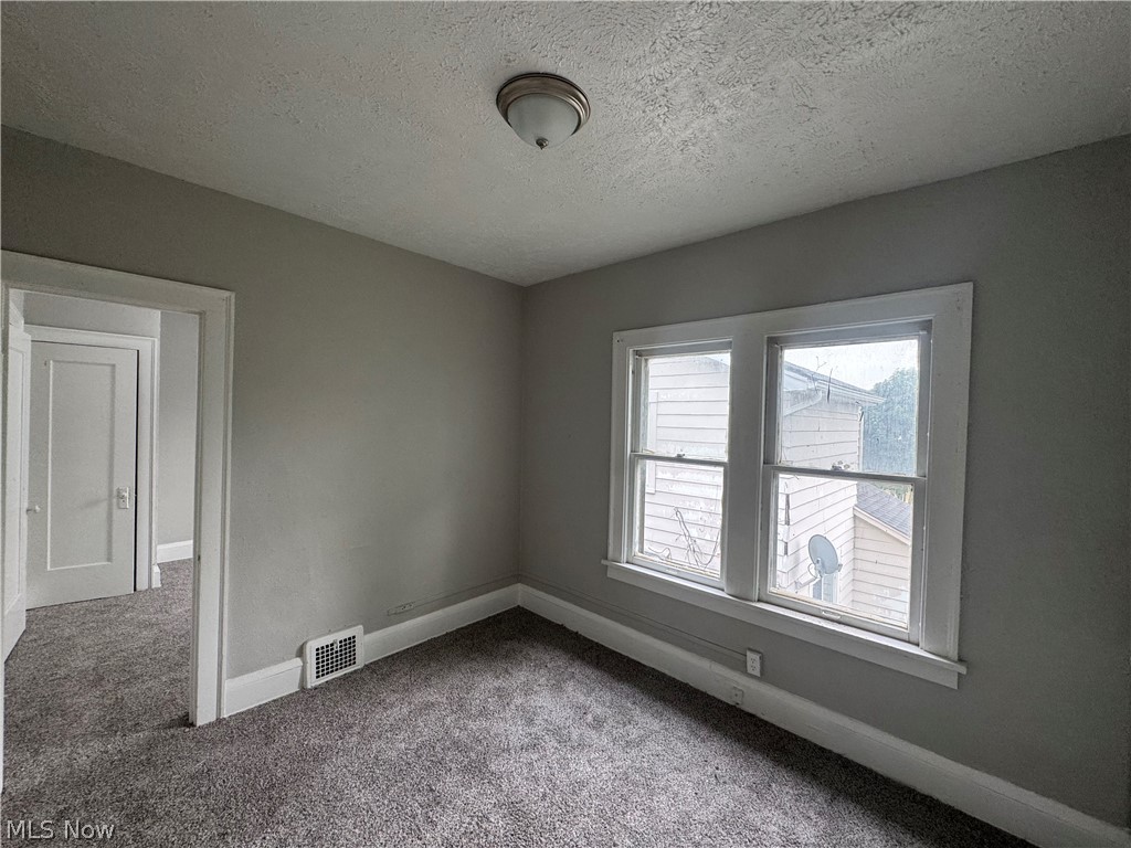 1092 E 169th Street Property Photo 17
