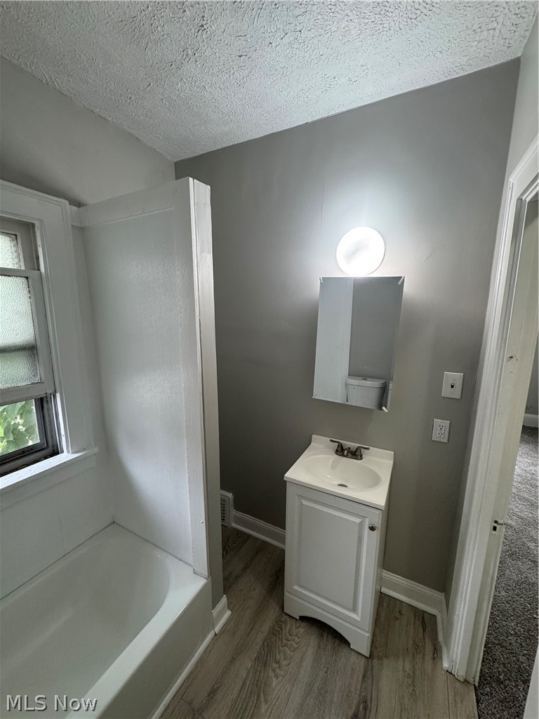 1092 E 169th Street Property Photo 20