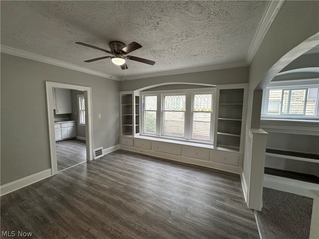 1092 E 169th Street Property Photo 29