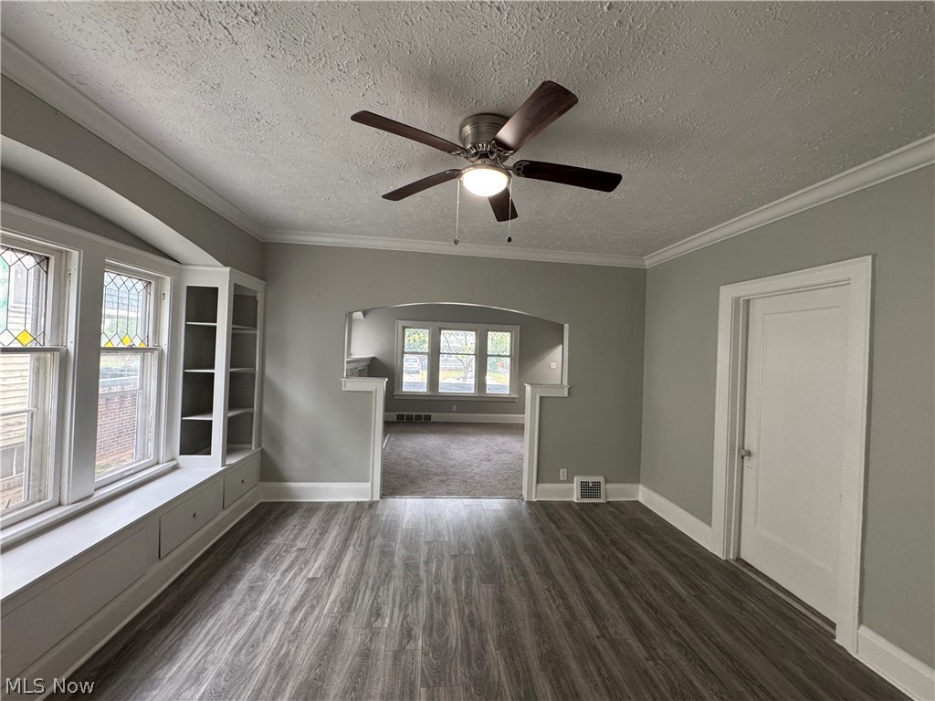 1092 E 169th Street Property Photo 30