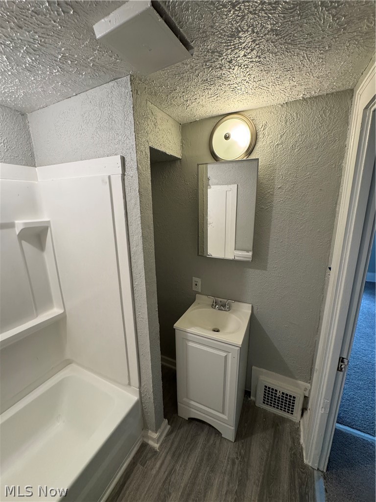 1092 E 169th Street Property Photo 40