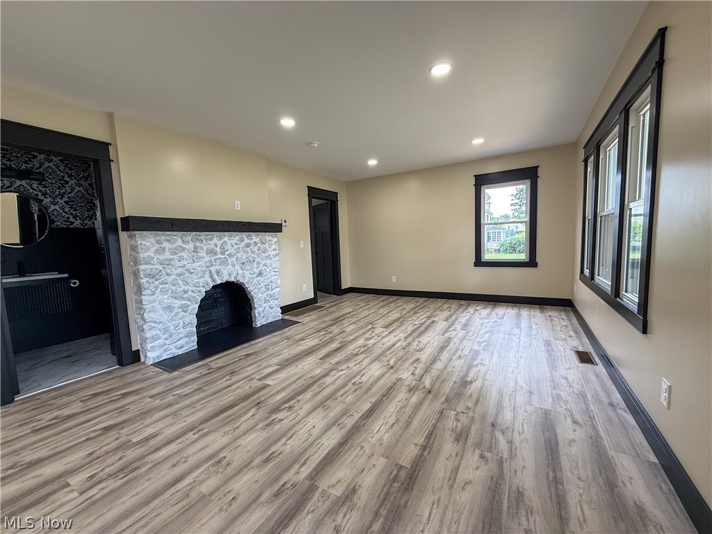 105 E Vermont Avenue Property Photo 15