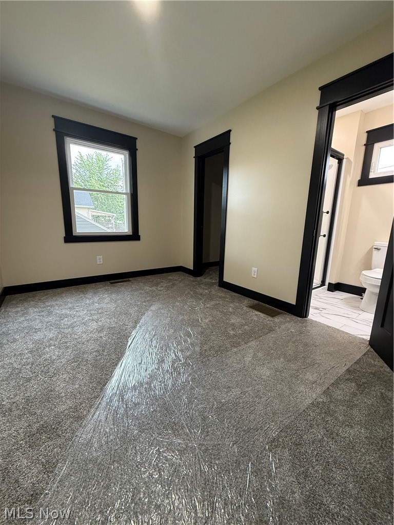 105 E Vermont Avenue Property Photo 22