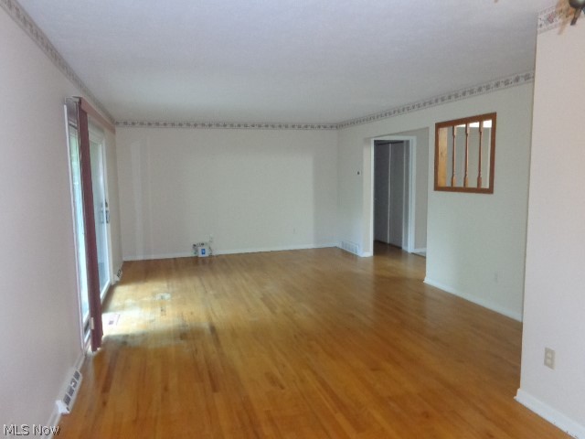 7270 Lakeview Drive Property Photo 7