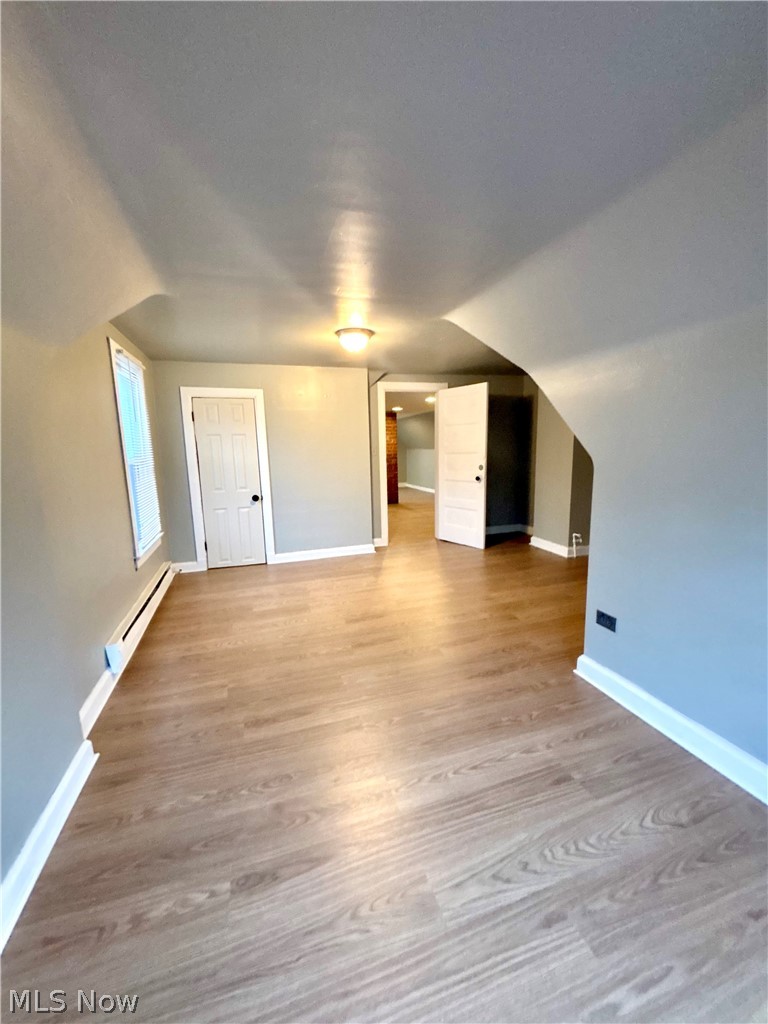 7523 Osage Ave Up Property Photo 16