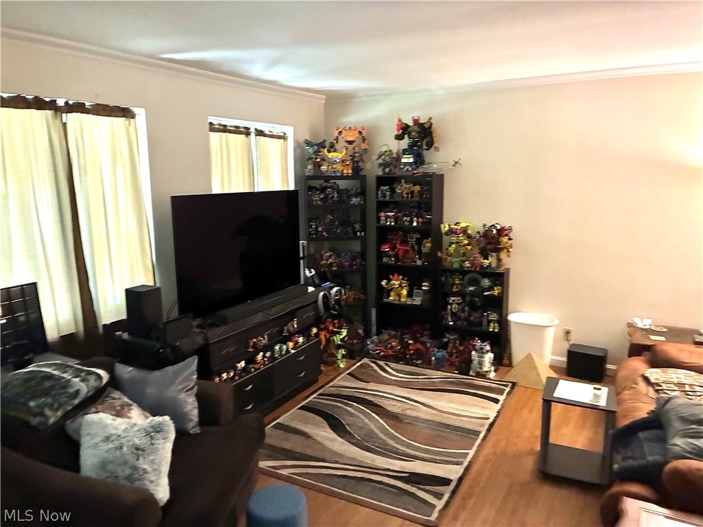 600 Warner Road Property Photo 2