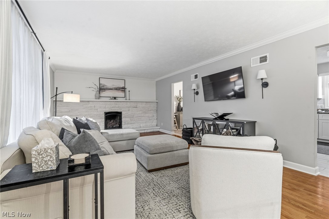 1884 Spring Valley Avenue Nw Property Photo 6