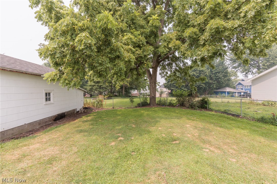 118 Hickory Street Property Photo 28