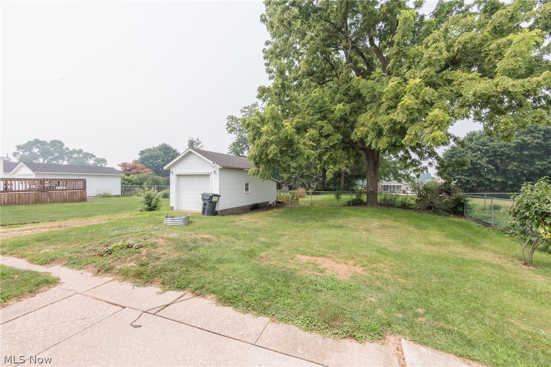 118 Hickory Street Property Photo 33