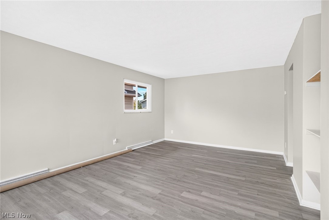 16313 Elberta Avenue Property Photo 7