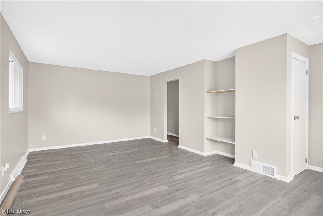 16313 Elberta Avenue Property Photo 8