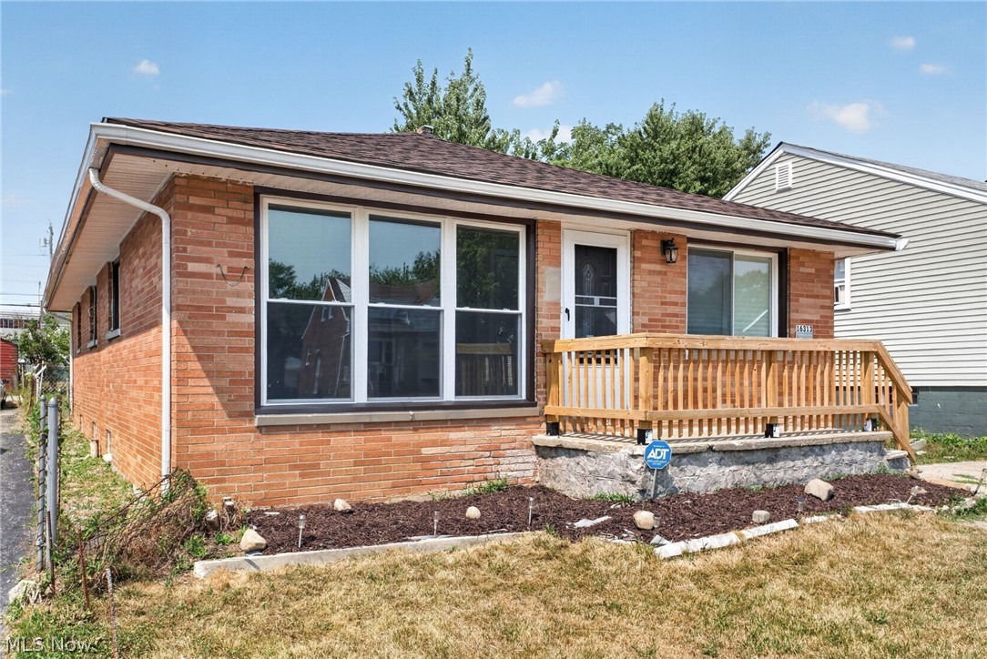 16313 Elberta Avenue Property Photo 30
