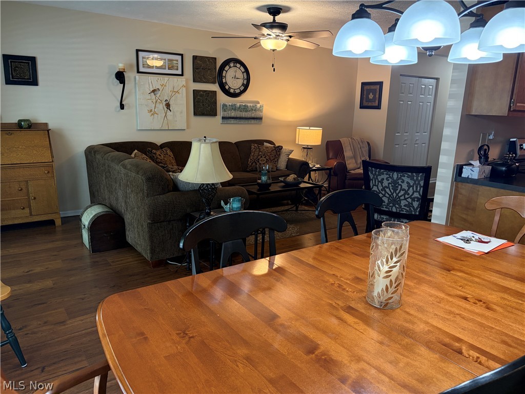 1821 Saddlebrook Circle Property Photo 9
