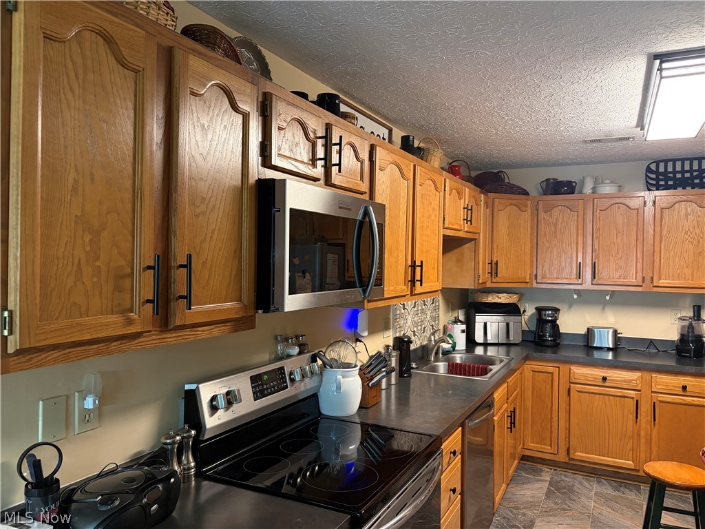 1821 Saddlebrook Circle Property Photo 10