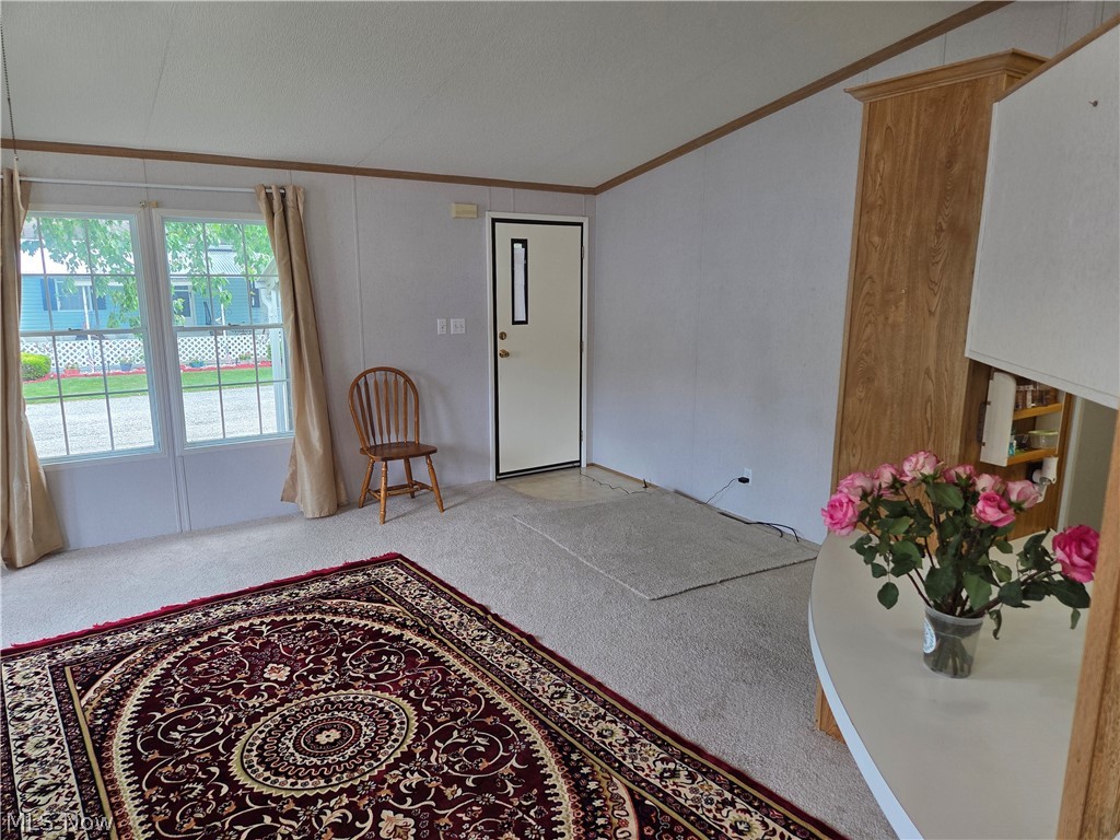 8 Maple Drive Property Photo 6