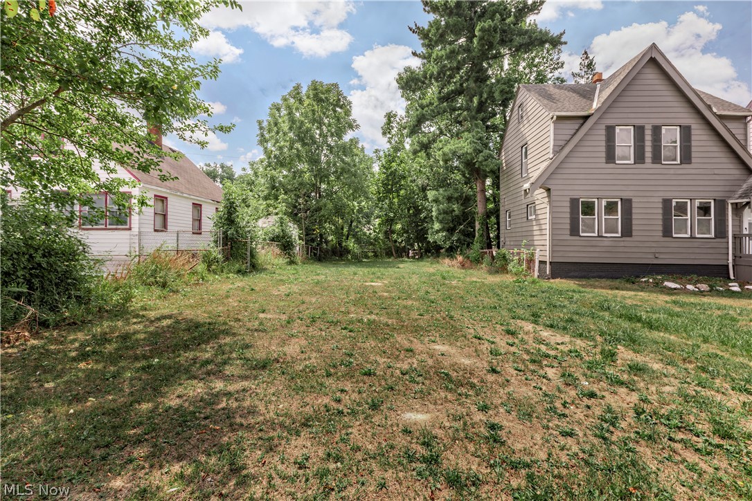 14100 Rexwood Avenue Property Photo 1