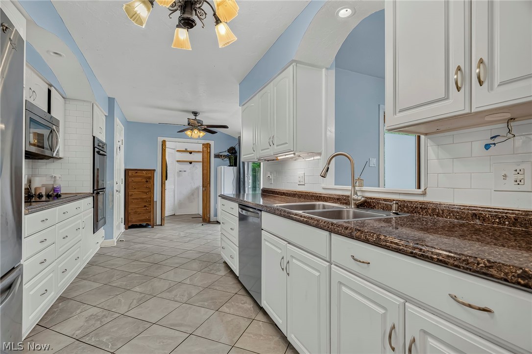 9265 Brookdale Lane Property Photo 13