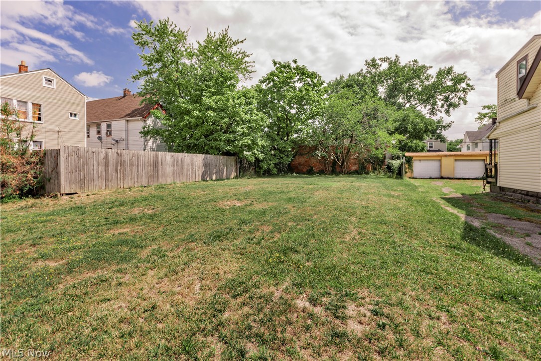 3391 E 121st Street Property Photo 2