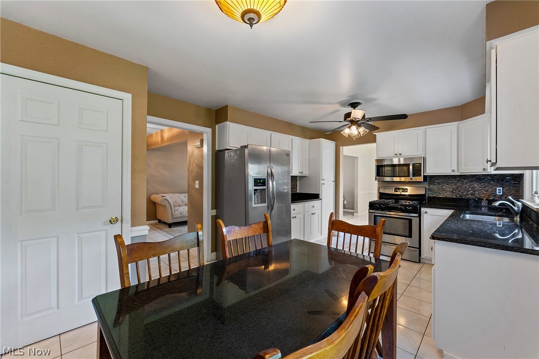 178 Shorehaven Drive Property Photo 7