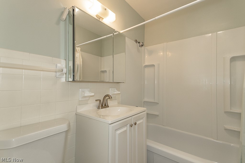 11850 Edgewater Drive 1002 Property Photo 19