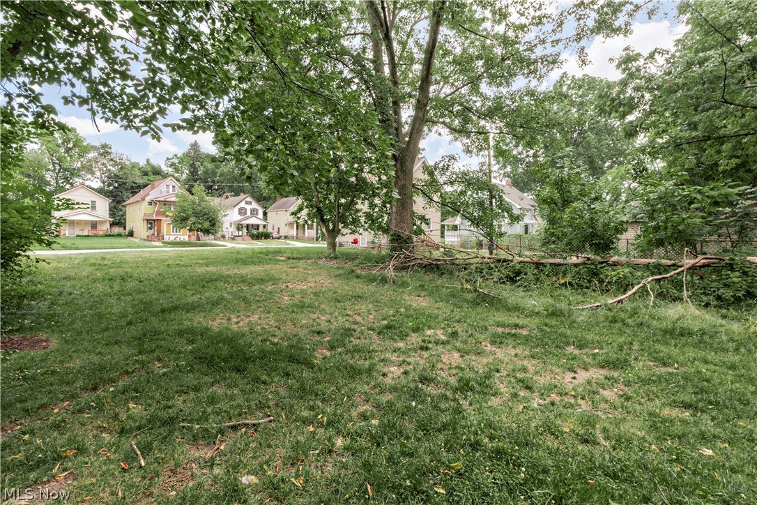 884 E 144th Street Property Photo 3