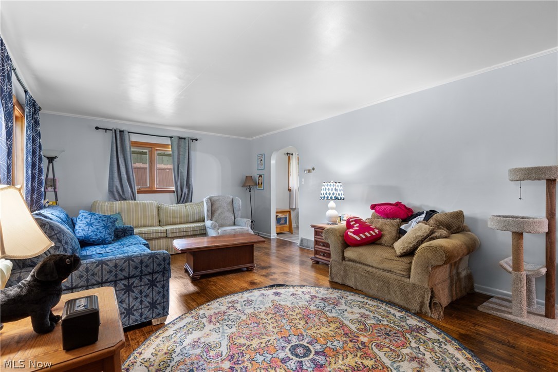560 Hill Street Property Photo 12