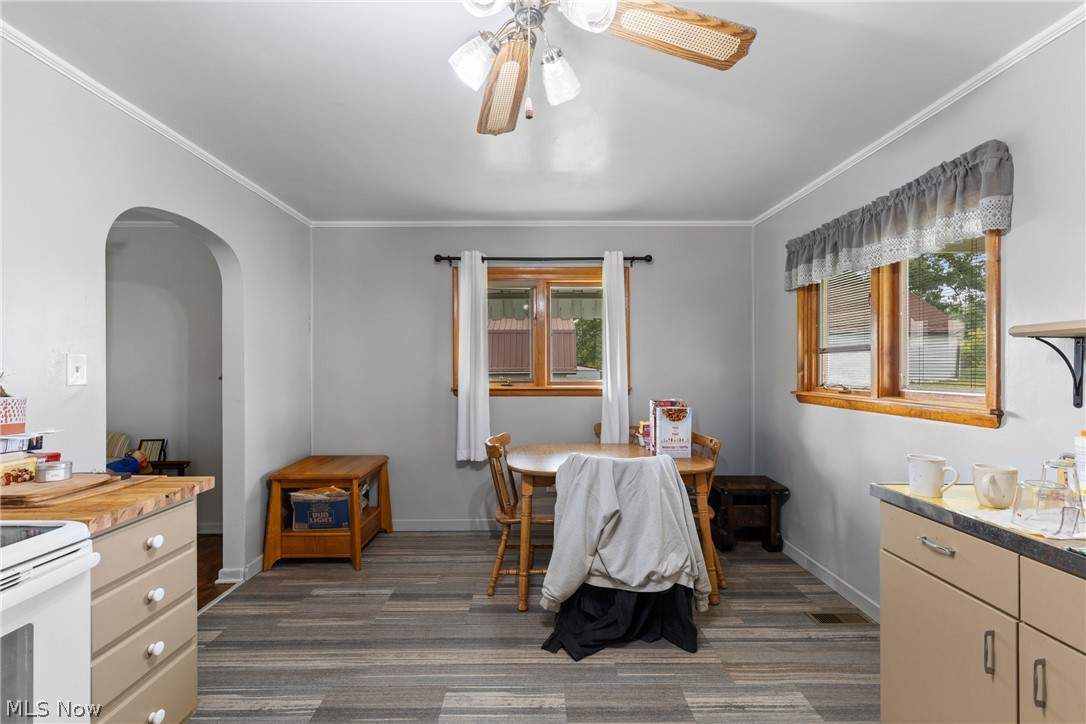 560 Hill Street Property Photo 15