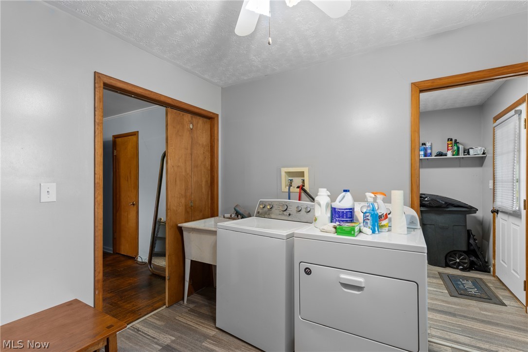 560 Hill Street Property Photo 17
