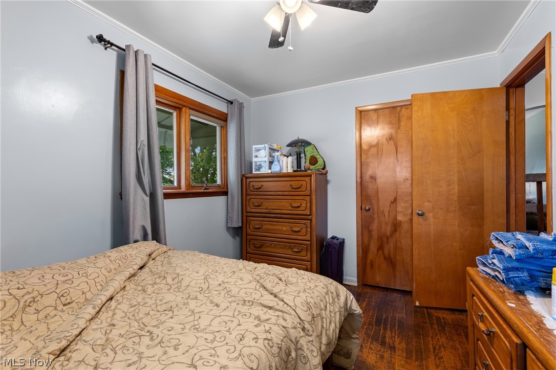 560 Hill Street Property Photo 22