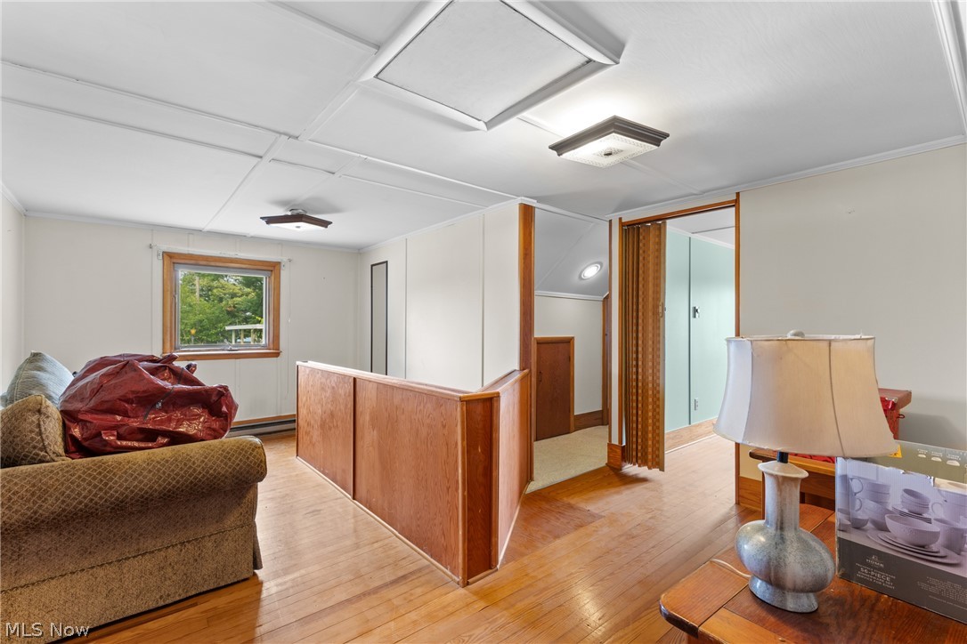 560 Hill Street Property Photo 23