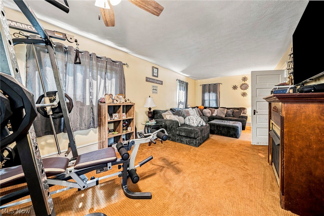 4802 N Bend Road Property Photo 4