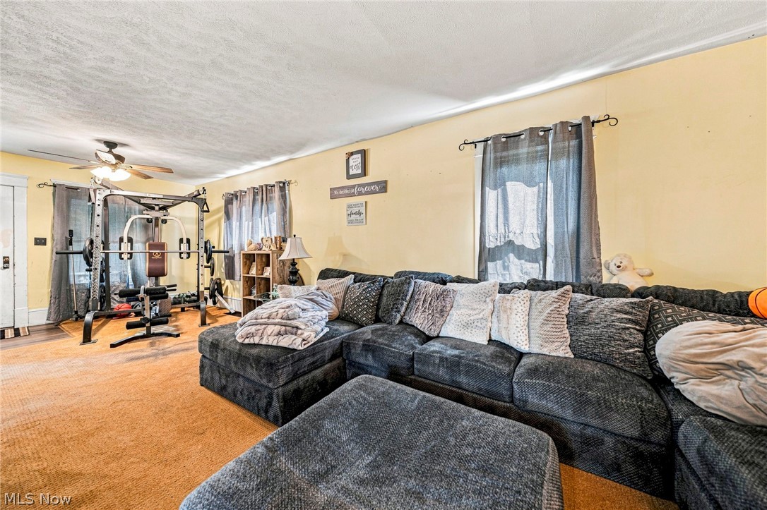 4802 N Bend Road Property Photo 6